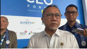 Viral Lagi! Video 2014: Zulkifli Hasan ‘Dicecar’ Harrison Ford, Responsnya Bikin Heboh!