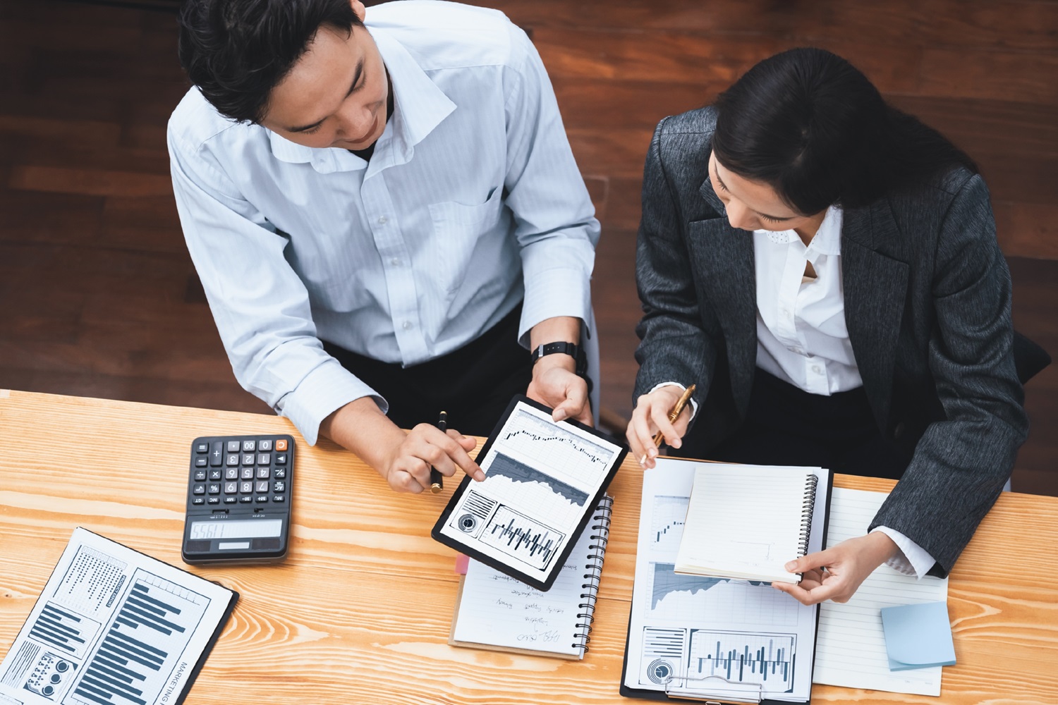 konsultan pajak dan keuangan